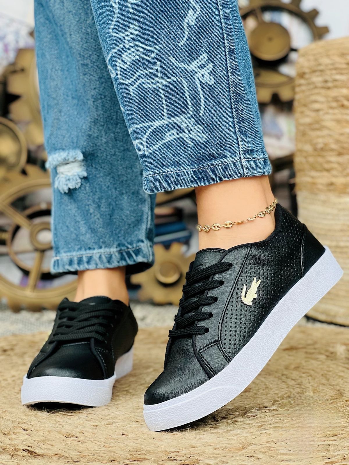 Tenis Lacoste Confort para Dama – Casual y Deportivo
