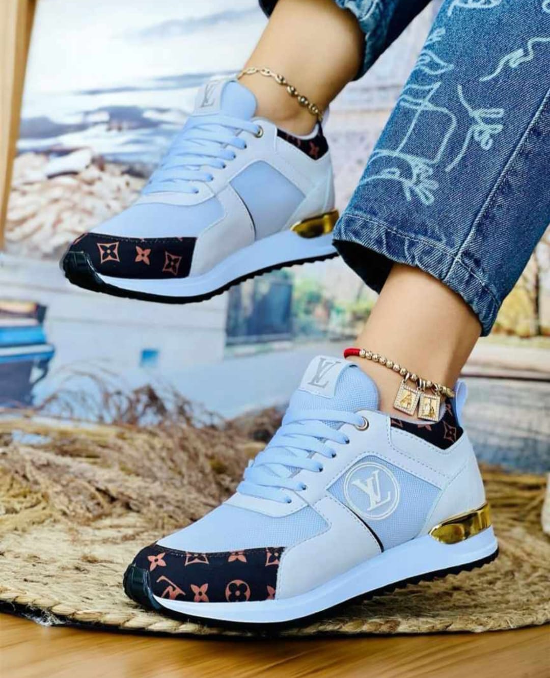 Tenis Louis Vuitton Run Away – Estilo Deportivo y Elegancia Casual