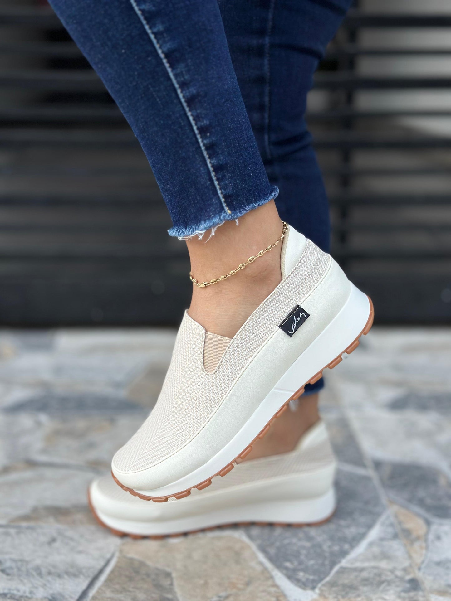 Mocasines de Dama Vélez – Elegancia y Comodidad en Cada Paso