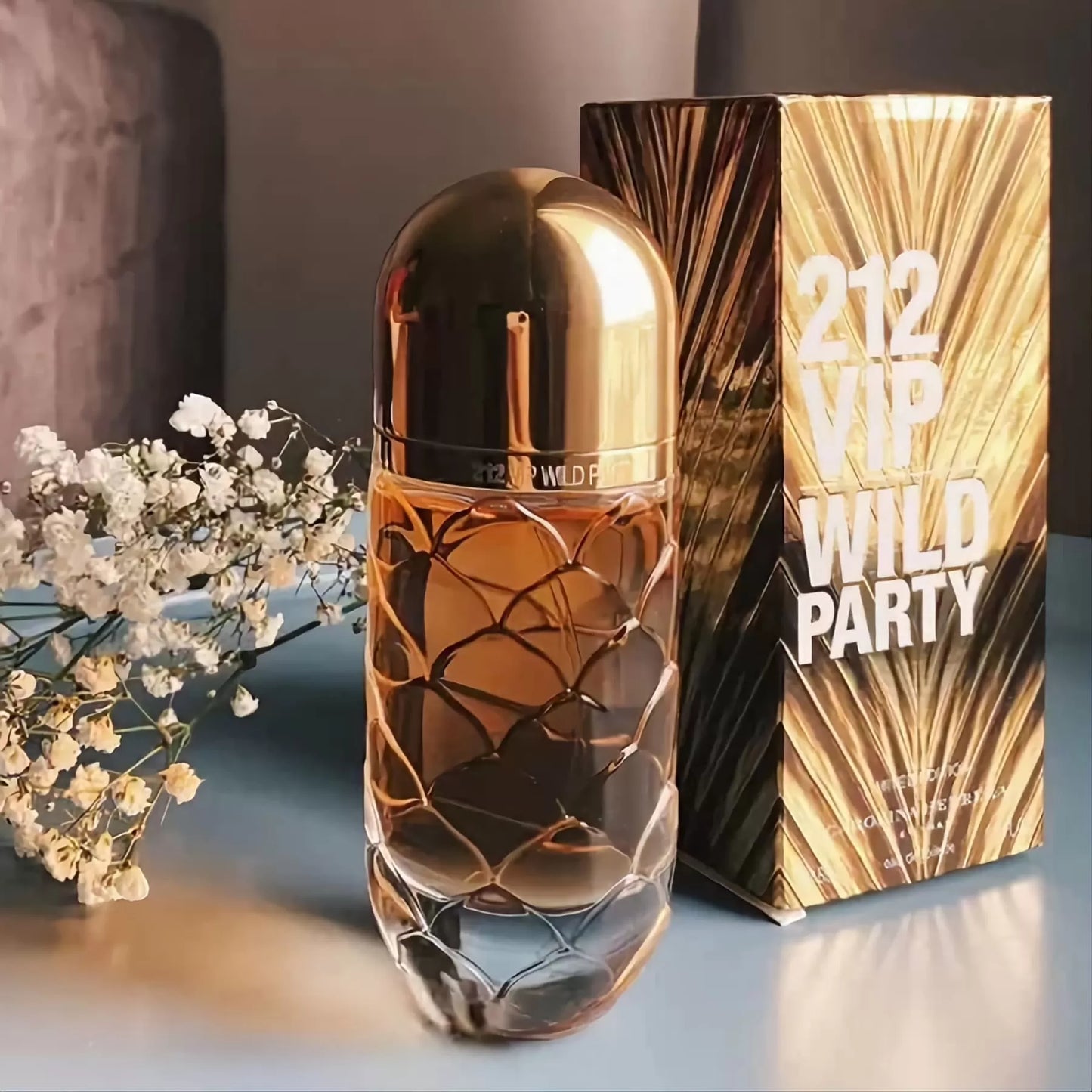 Perfume Carolina Herrera 212 VIP Wild Party EDT Mujer 80 ml – Floral Frutal Elegante