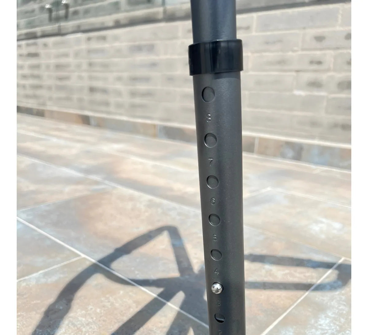 Caminador Ortopédico Plegable Paso a Paso con Ruedas – Altura Ajustable Gris