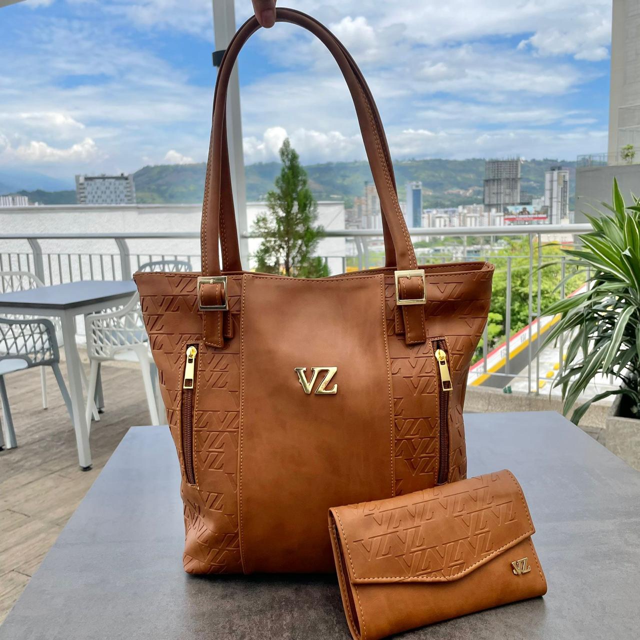 Set Exclusivo VÉLEZ para Dama – Bolso de Mano + Billetera en Cuero Dacota