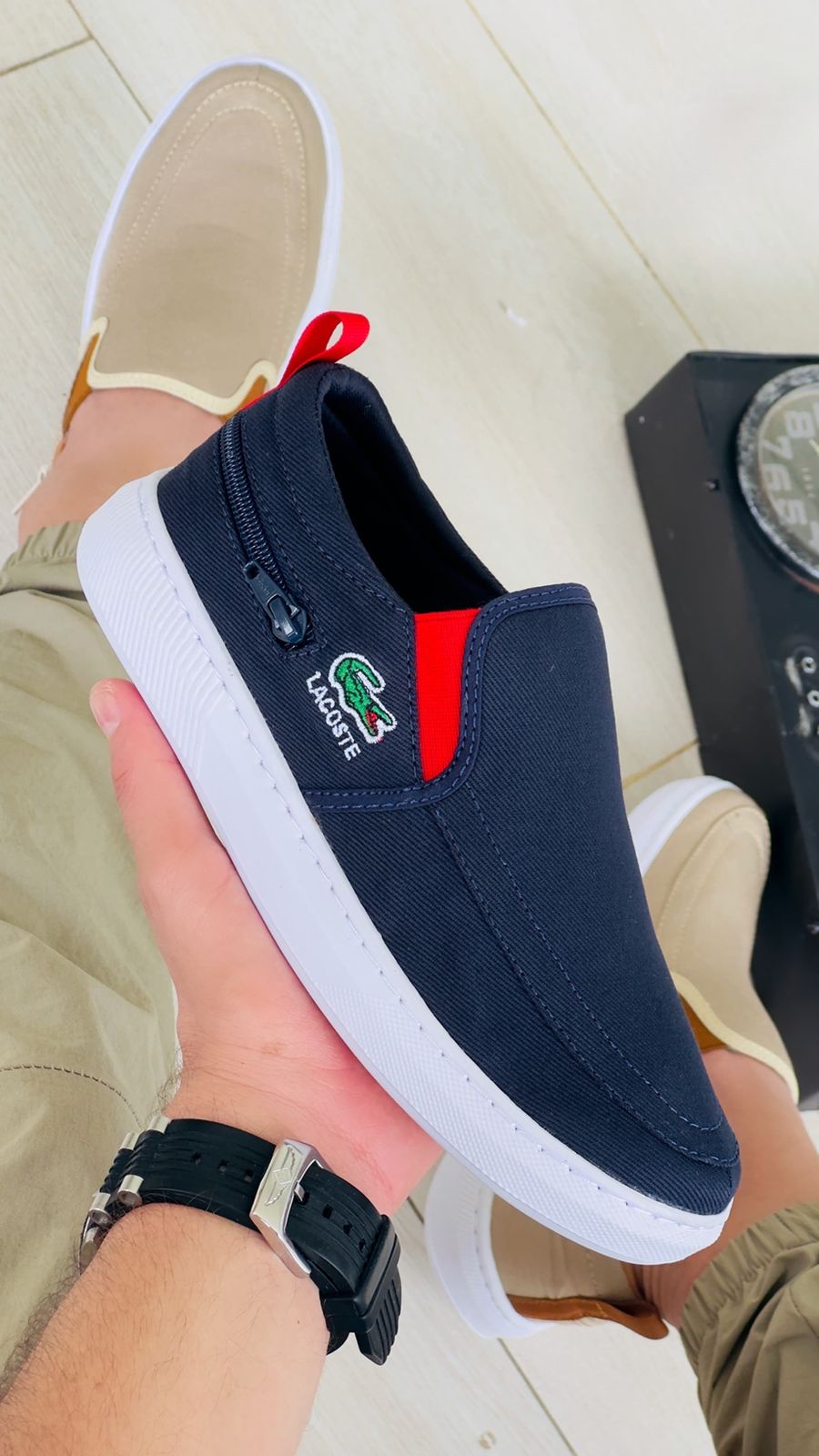 Tenis Casuales LACOSTE | Diseño Elegante y Confortable