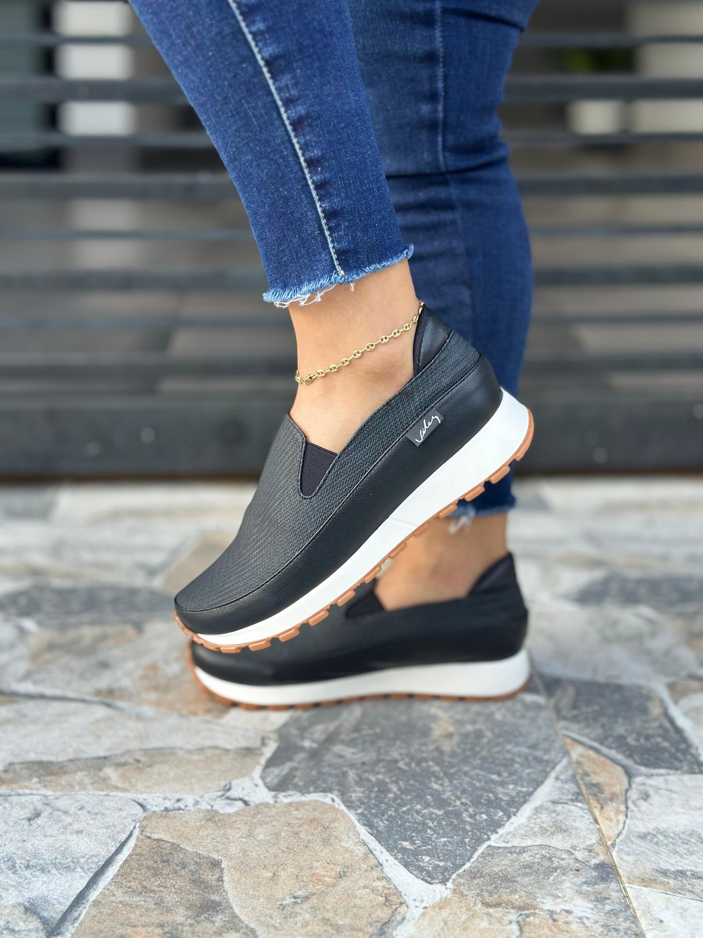 Mocasines de Dama Vélez – Elegancia y Comodidad en Cada Paso