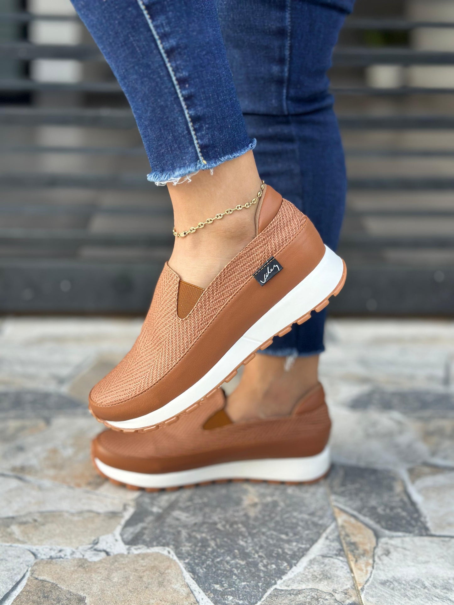Mocasines de Dama Vélez – Elegancia y Comodidad en Cada Paso
