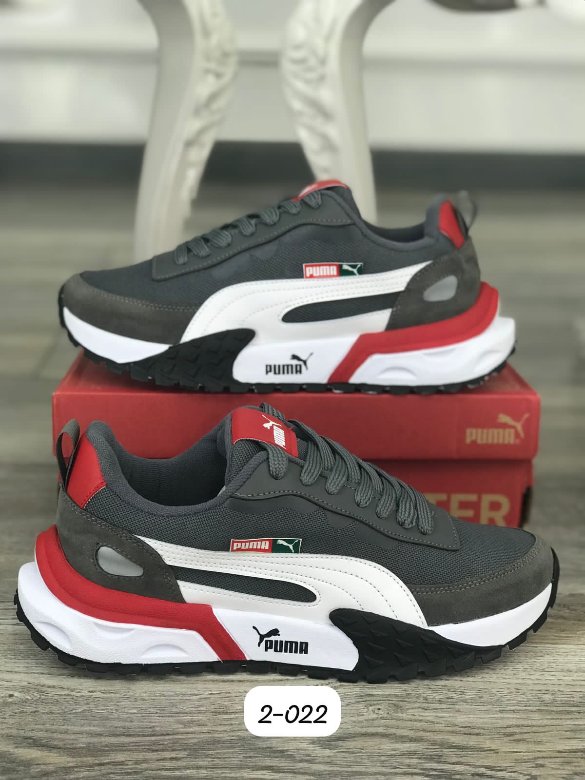 Tenis Puma Edición Ferrari para caballero – Estilo urbano, ajuste cómodo y diseño de alto rendimiento