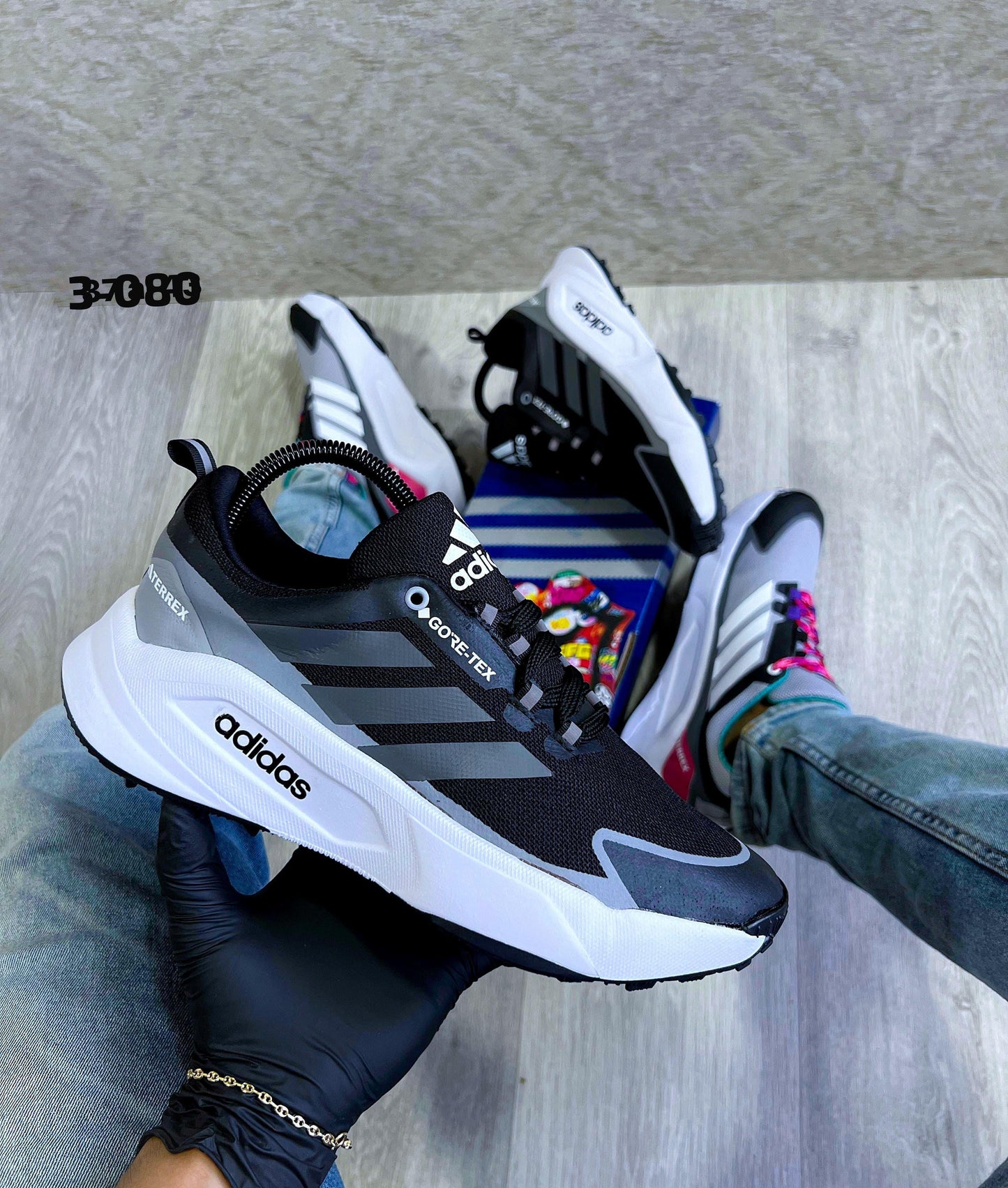 Tenis Adidas Terrex para Caballero – Confort y Resistencia Garantizada