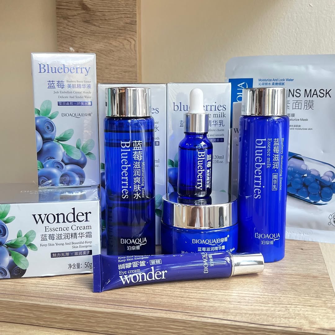 Kit Facial Blueberry Bioaqua Biotez 5 en 1 – Cuidado Completo Hidratante y Nutritivo