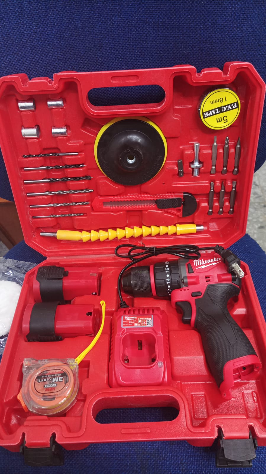 Kit Taladro de Impacto Inalámbrico con Accesorios – 16.8V