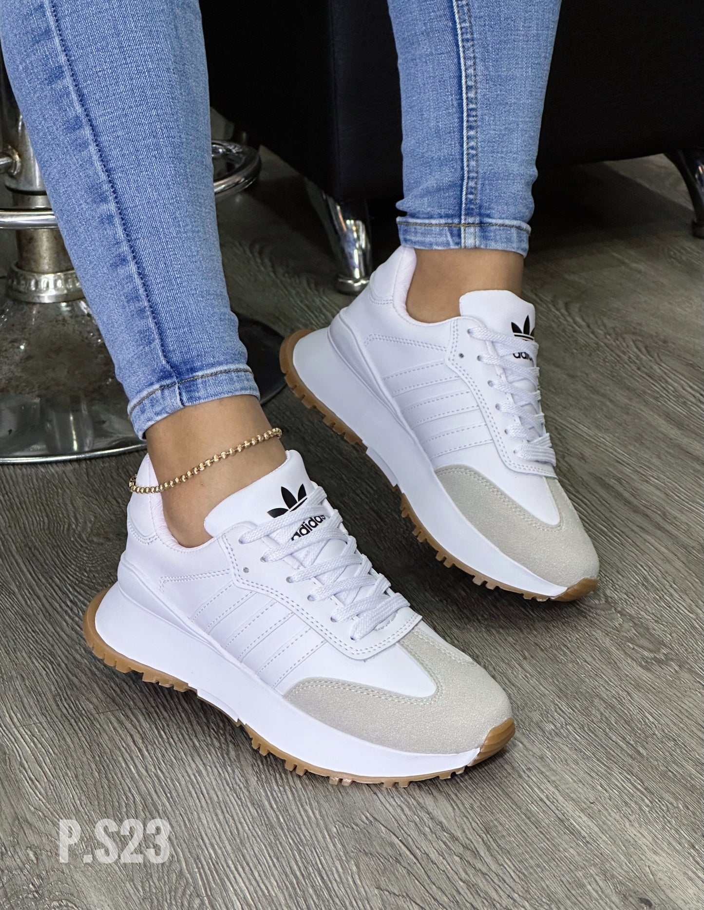 Tenis Adidas para Dama – Diseño Urbano y Confort