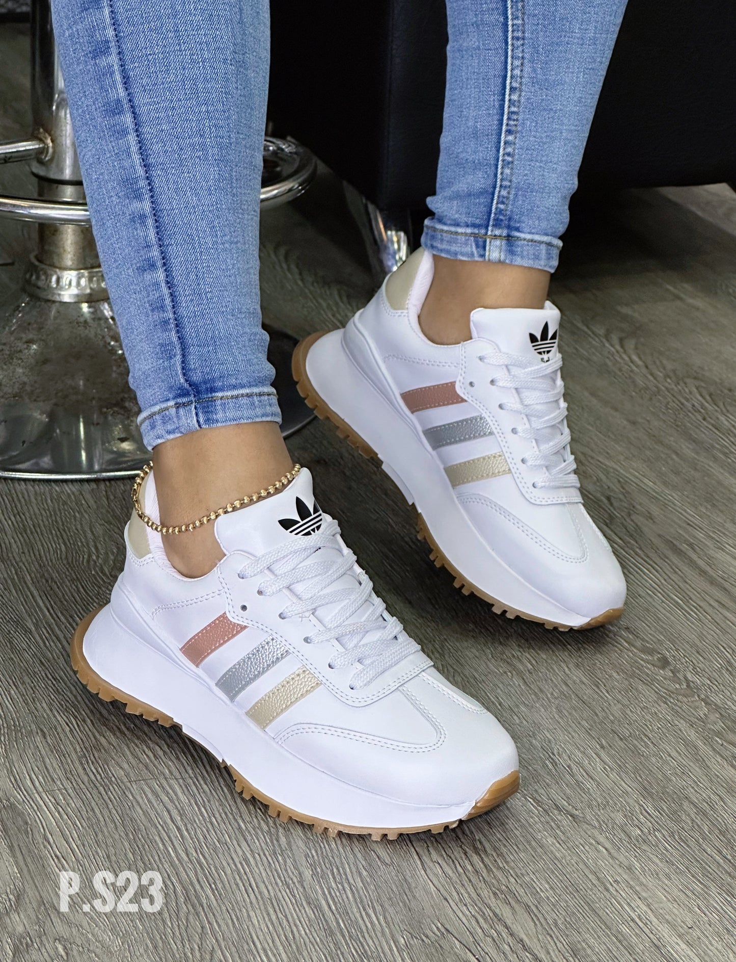 Tenis Adidas para Dama – Diseño Urbano y Confort