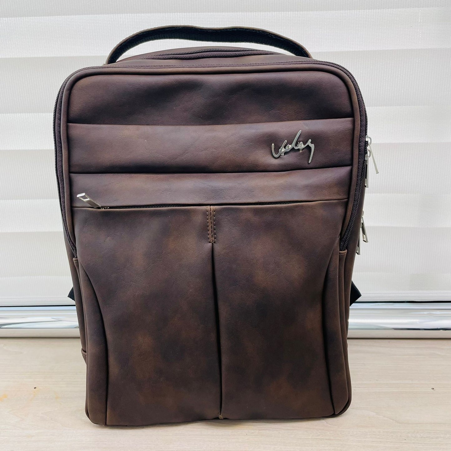 Bolso Vélez para Caballero – Estilo Ejecutivo con Bolsillo para Portátil