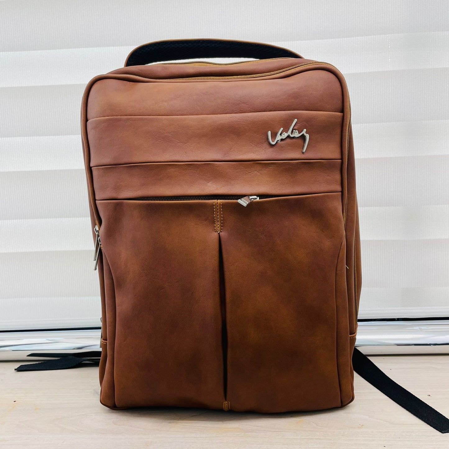 Bolso Vélez para Caballero – Estilo Ejecutivo con Bolsillo para Portátil