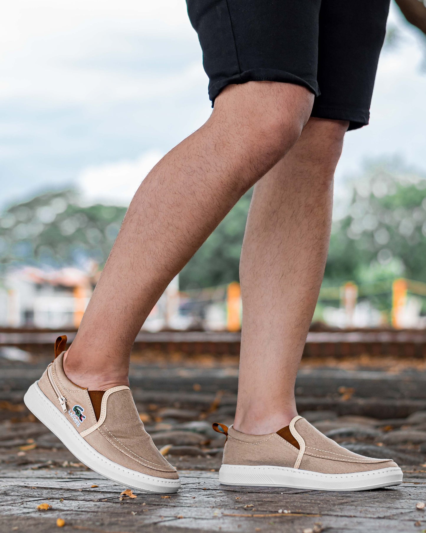 Tenis Casuales LACOSTE | Diseño Elegante y Confortable